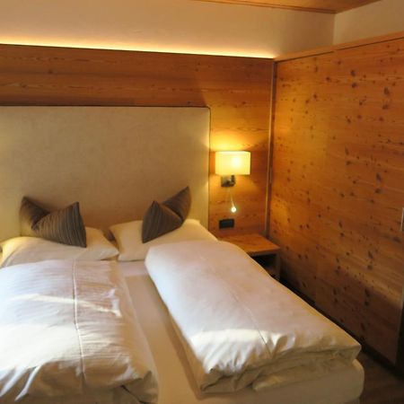 Garni Salegg Aparthotel Ortisei Esterno foto