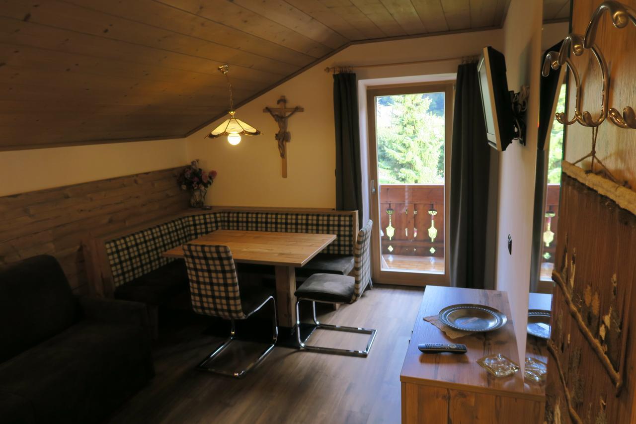 Garni Salegg Aparthotel Ortisei Esterno foto