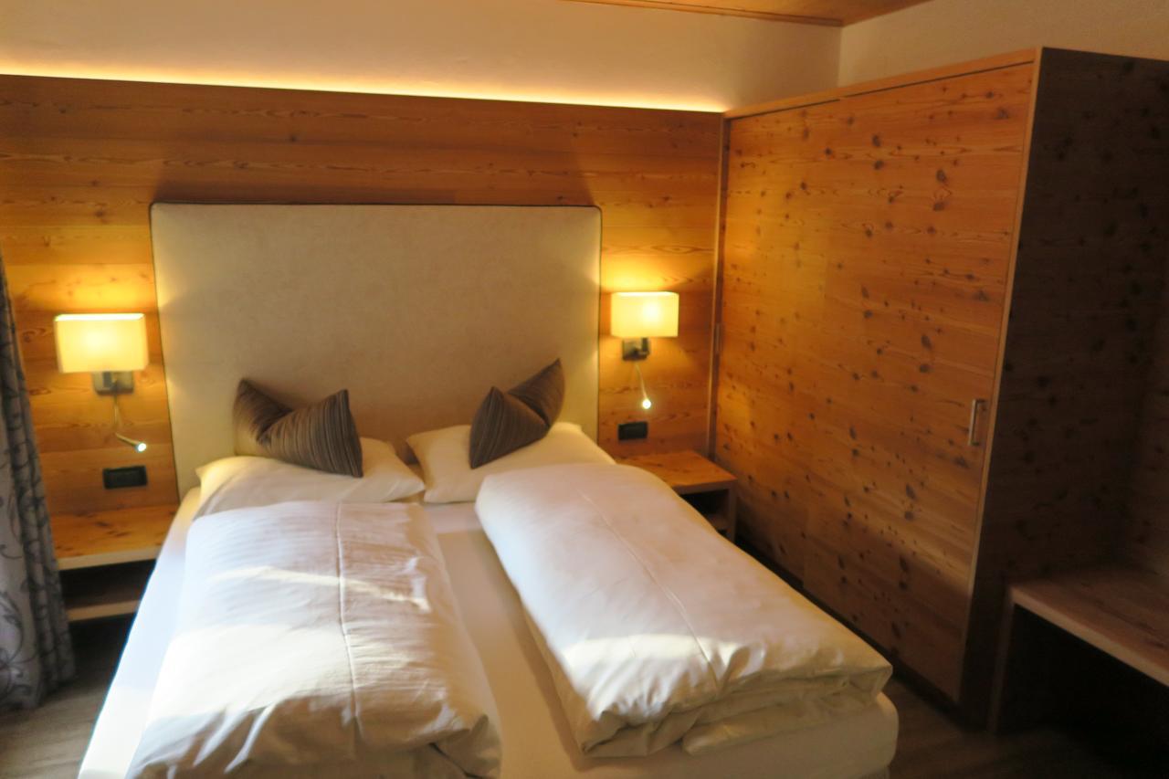 Garni Salegg Aparthotel Ortisei Esterno foto